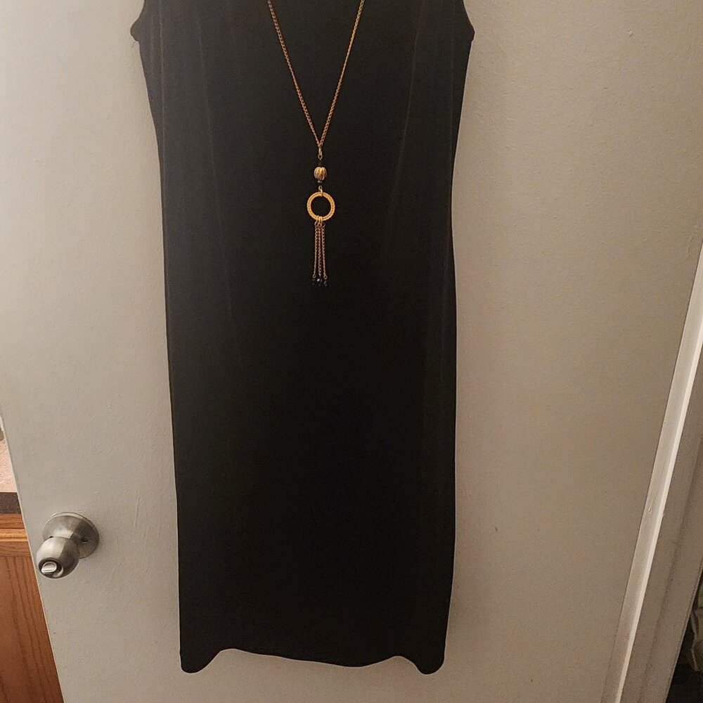 R & M Richards By Karen Wong Black Sleeveless Dress With Necklace Womens 6